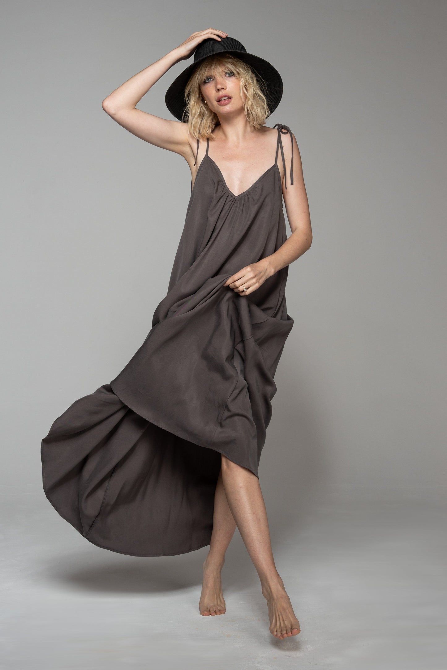 Adele Dress Schlamm One Size Ilaylit