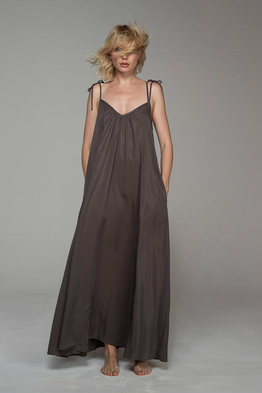 Adele Dress Schlamm One Size Ilaylit