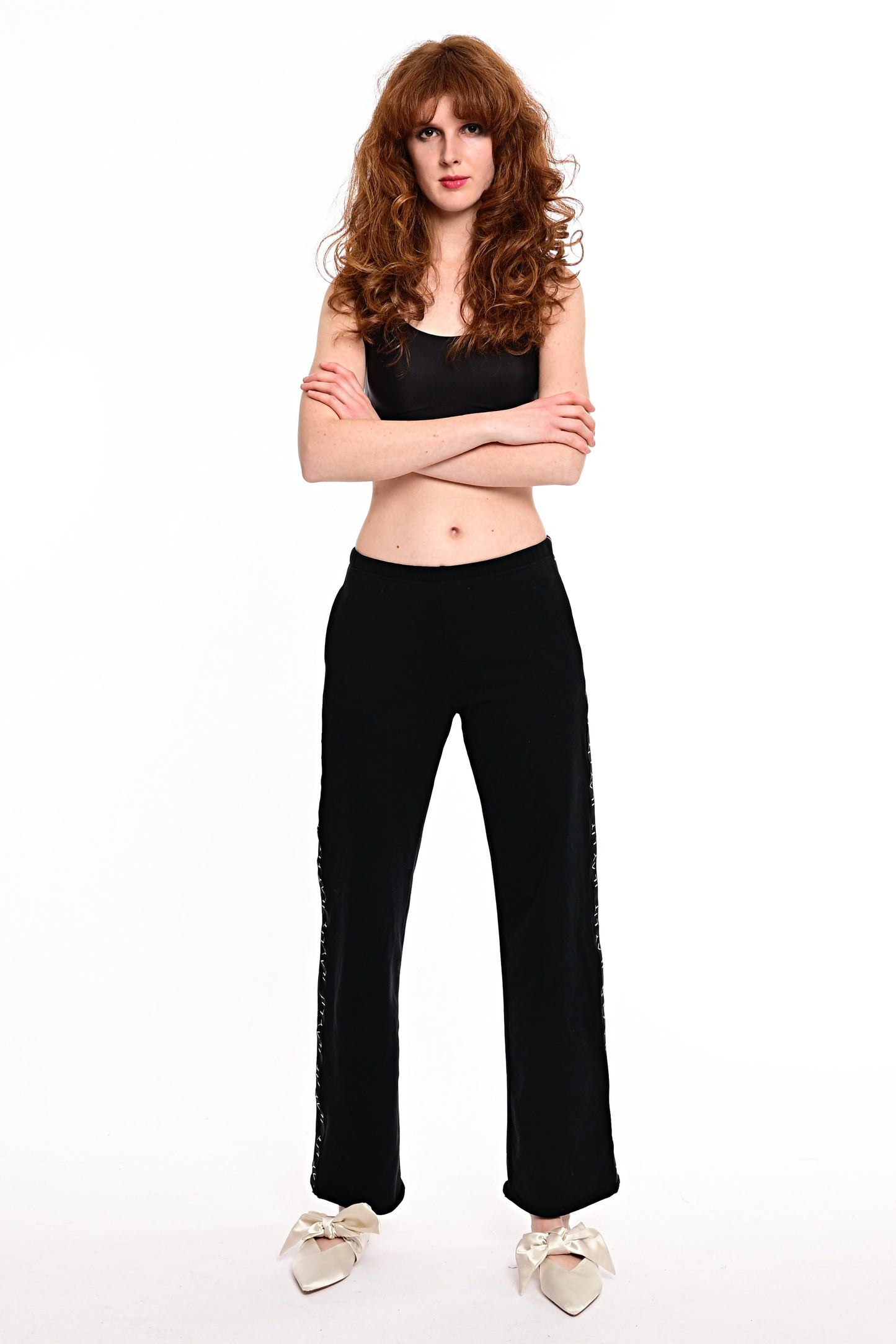 Holy Pants Loose Black Ilaylit