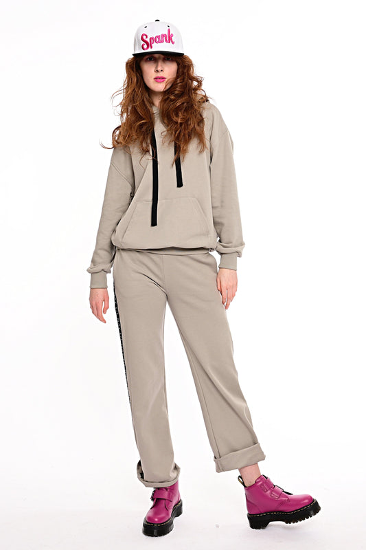 Holy Pants Loose Taupe Ilaylit