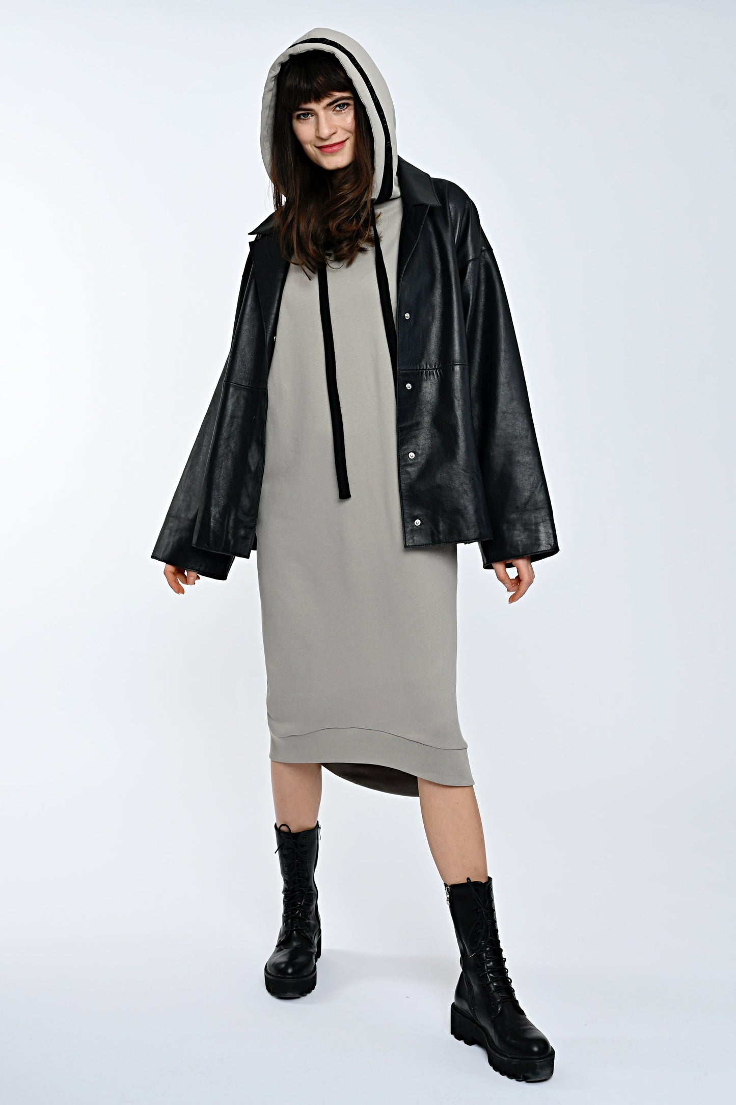 Mona Sweat Dress Taupe-Long Ilaylit