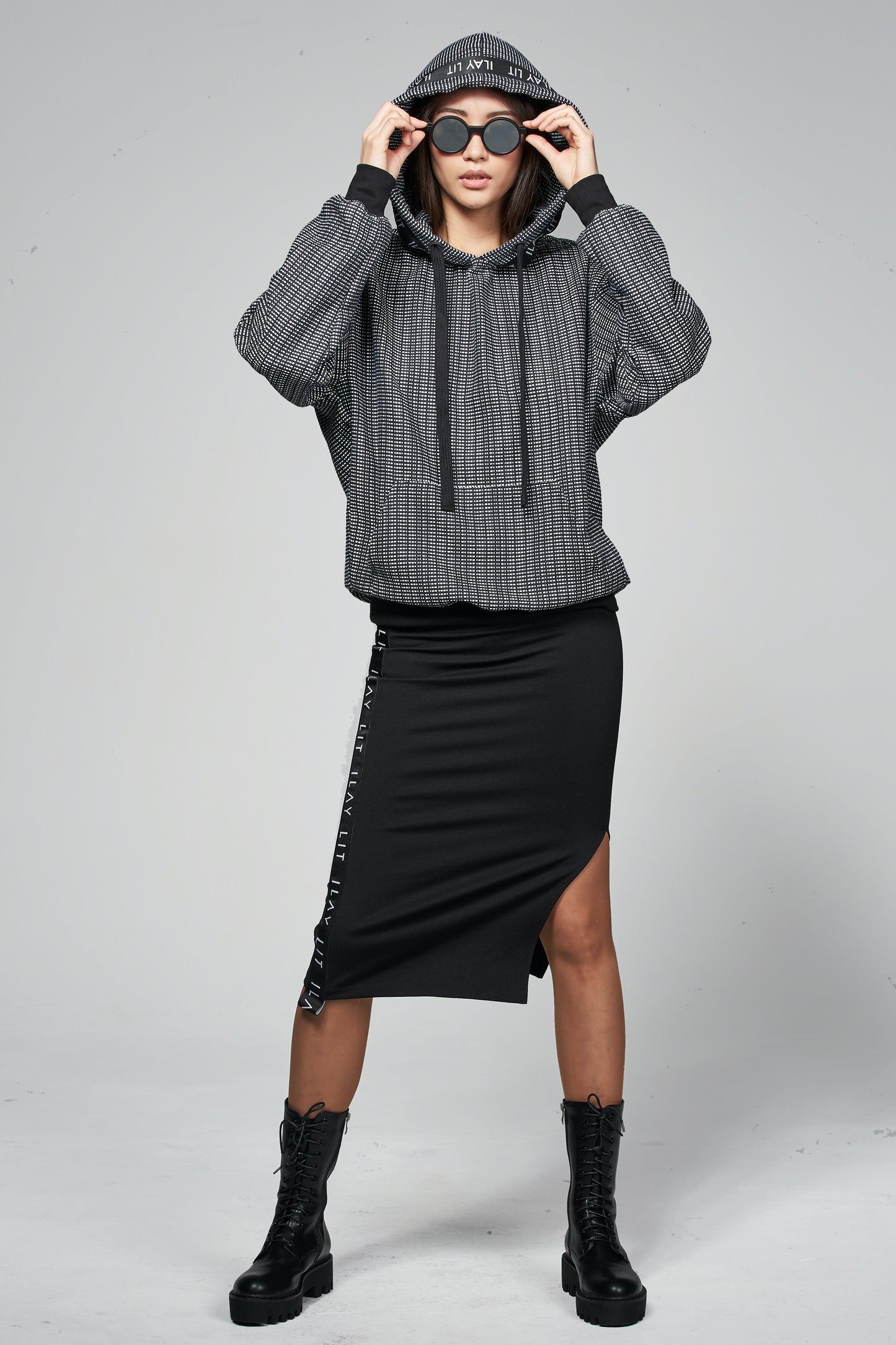Louna Hoodie Schwarzblau