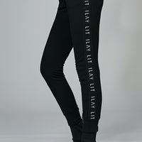 Different Pants Black