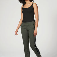 Different Pants Olive
