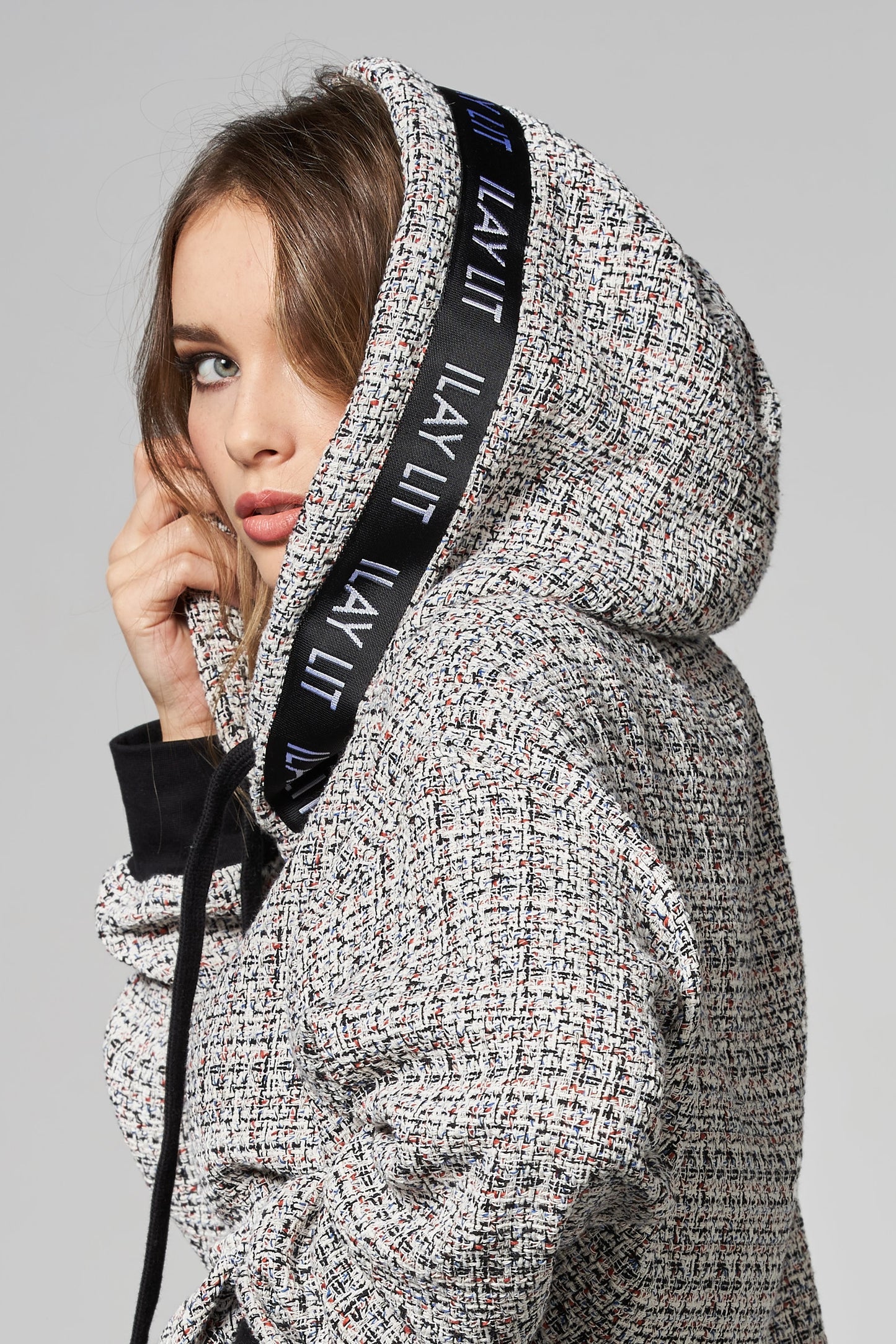 Lola Bouclé Hoodie Beige