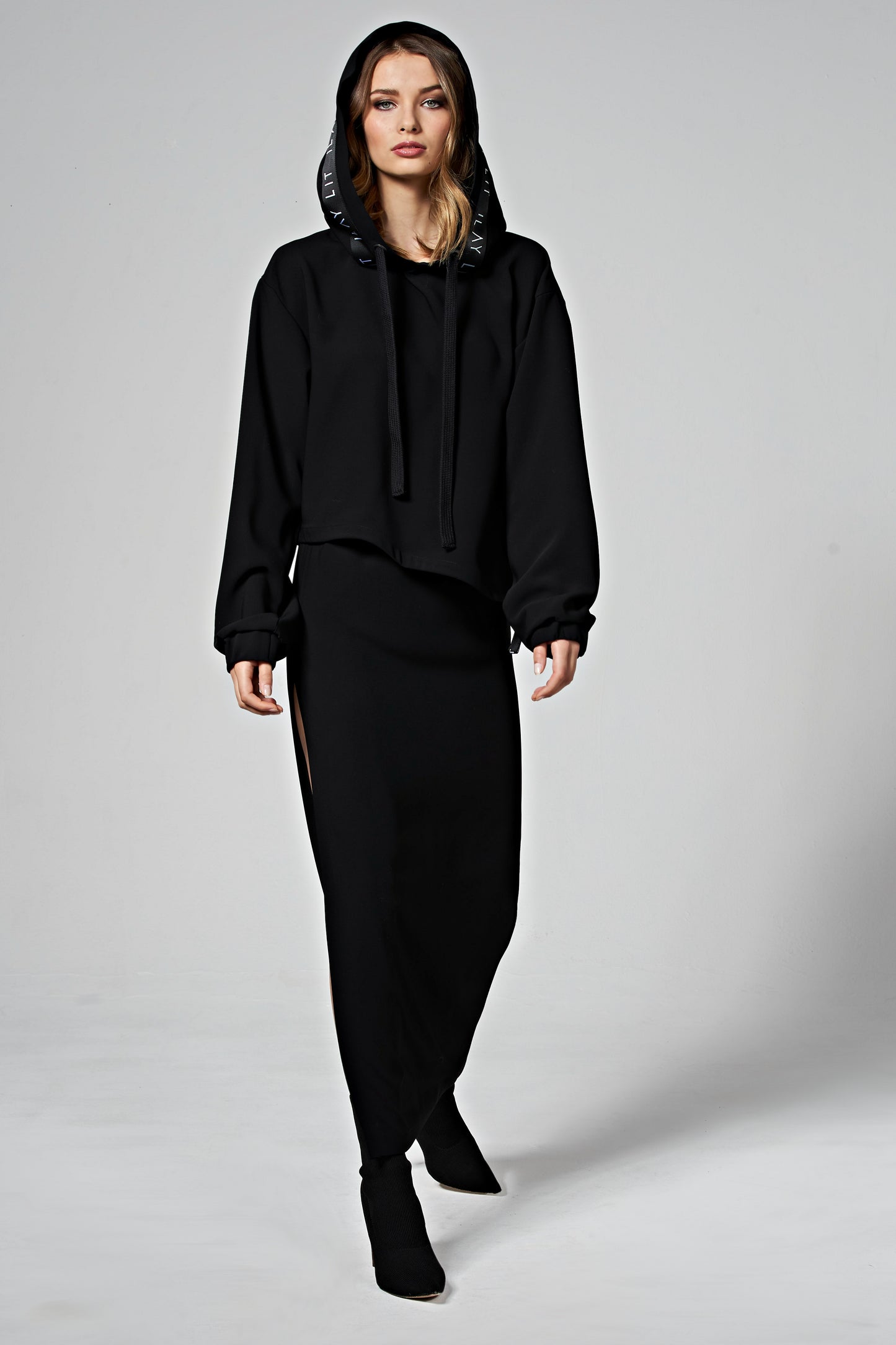 Dawn Hoodie Black