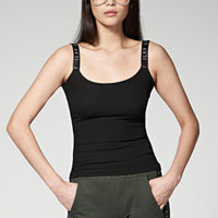 Top Bekki Black