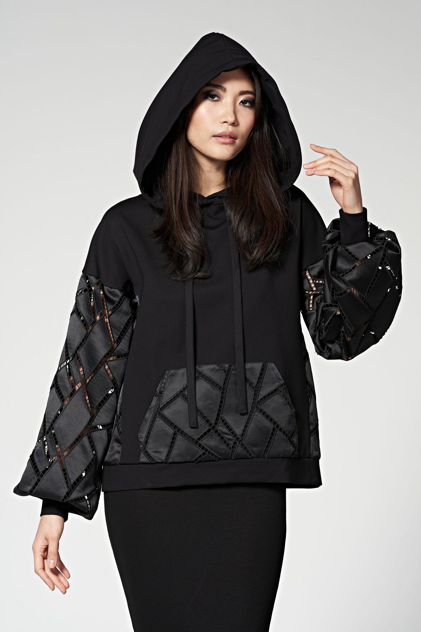 Celine Spitzenhoodie