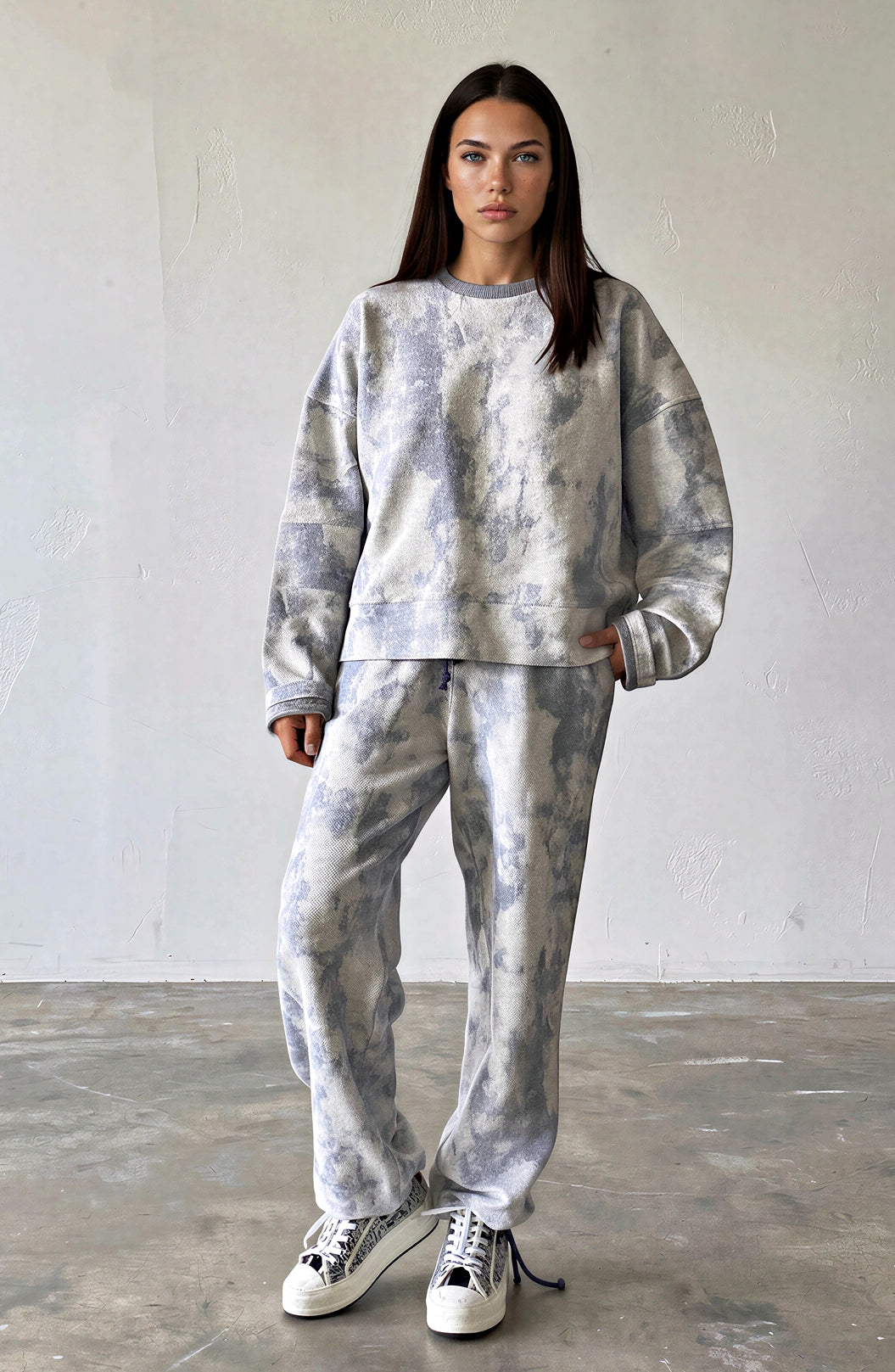 Amaretto Sweatshirt aus Batik Baumwoll- Jersey