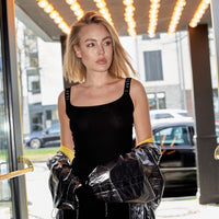 Top Bekki Black