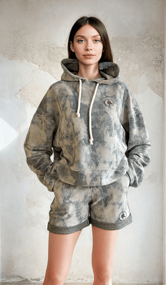 Amaretto Short, Batik Ilaylit