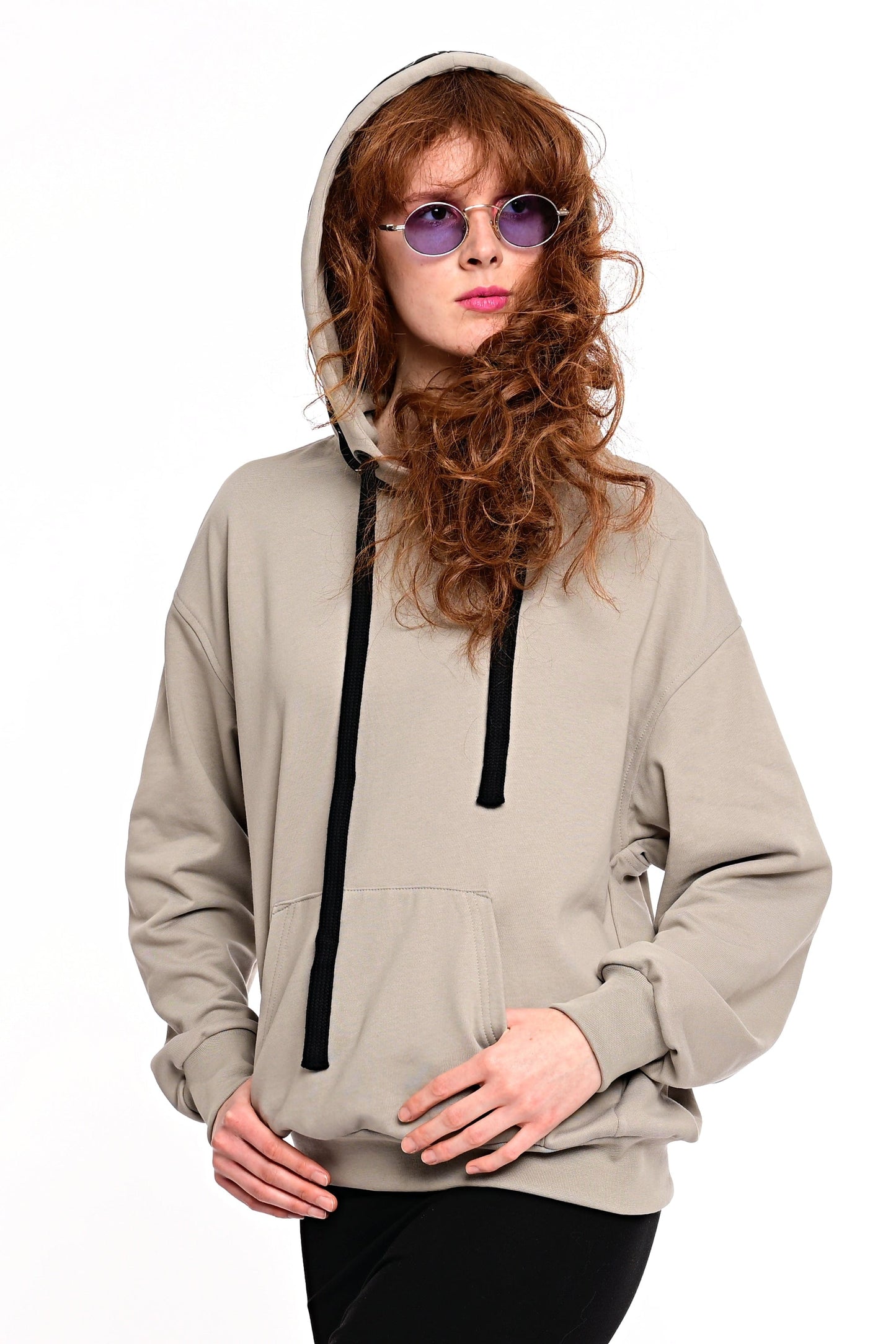 Different Hoodie Taupe Ilaylit