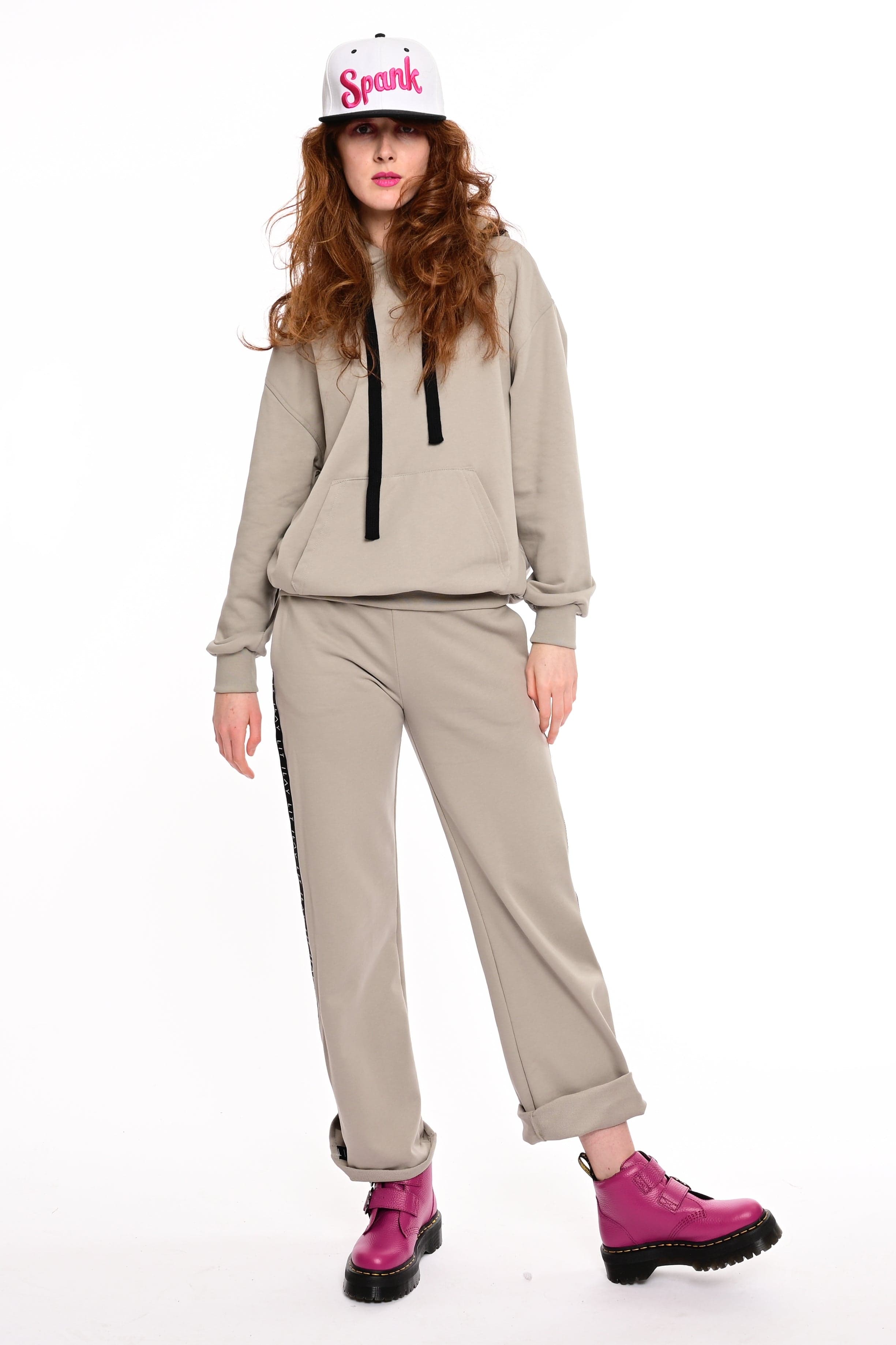 Different Hoodie Taupe Ilaylit