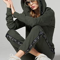 Holy Hoodie Olive Ilaylit