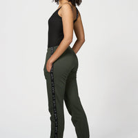 Holy Pants Olive Ilaylit