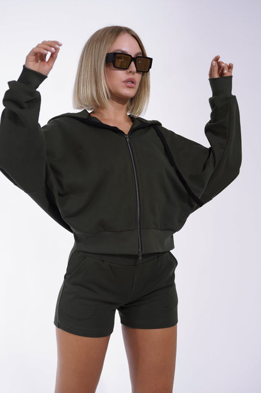 Holy Shorts Olive Ilaylit