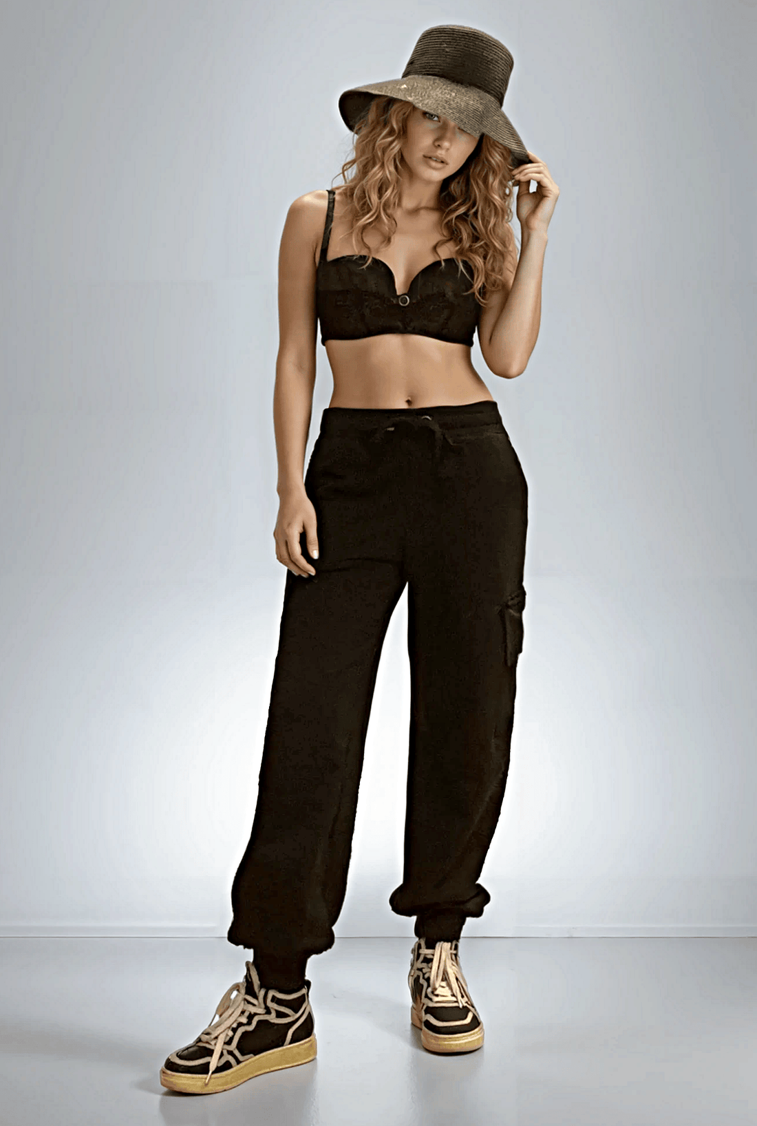 Riley Cargo Jogger Pants- Black Raw Edge XS Ilaylit